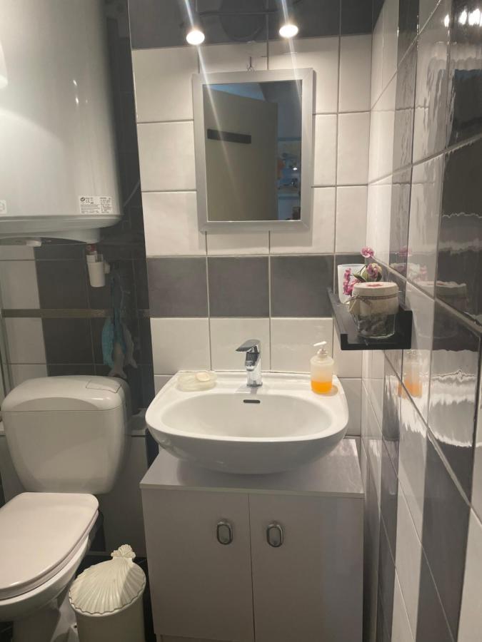 Appartement Proche Mer Avec Jardin Ensoleille Улгат Екстериор снимка